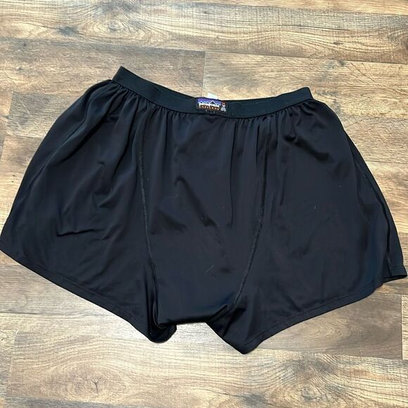 Patagonia Capilene shorts Mens  XXL Black Performance Base Layer Bottom - Picture 1 of 5